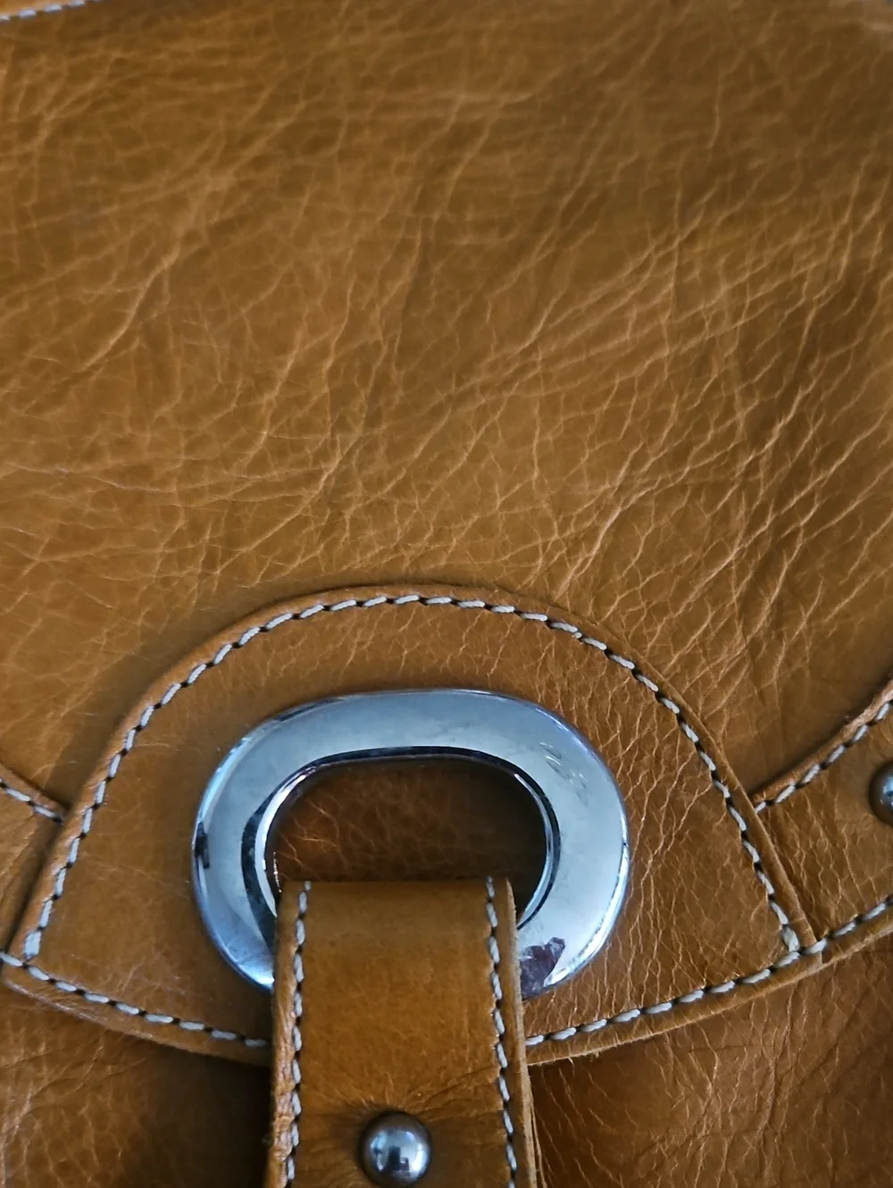 *Toscani Vintage Italian Leather Shoulder Bag Purse